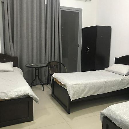 The S Apartment Dubai Bagian luar foto