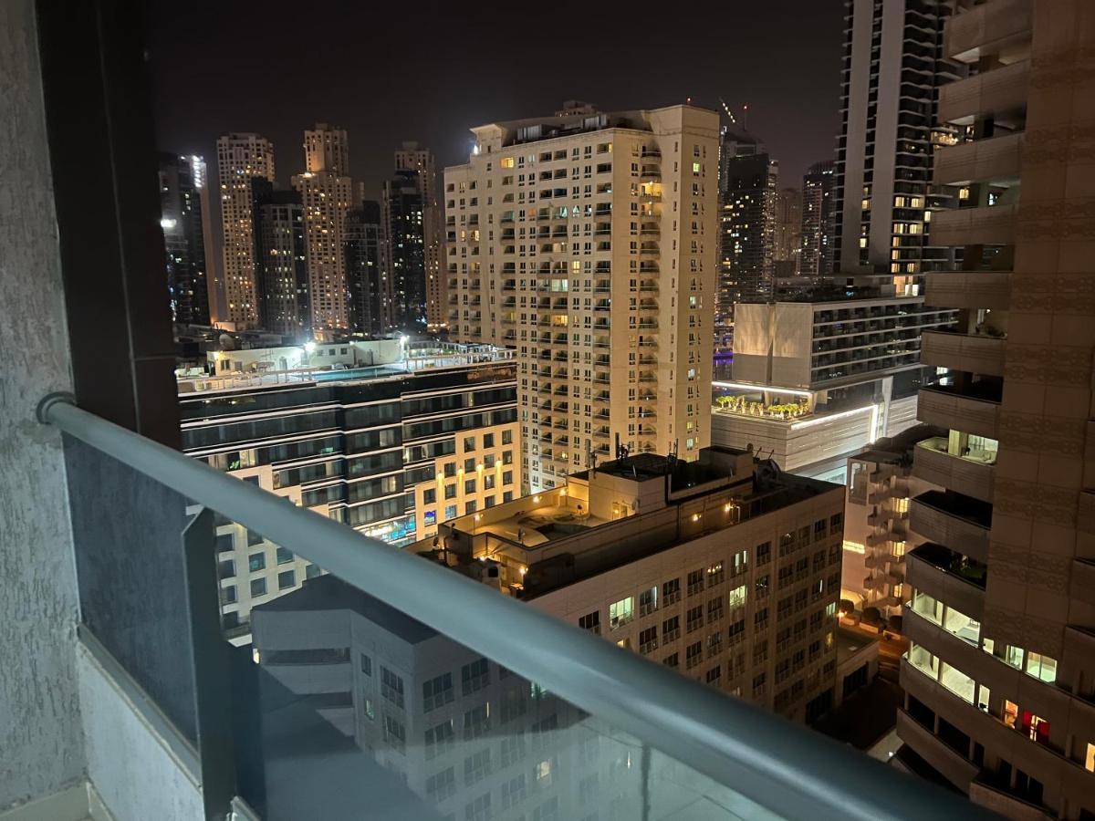 The S Apartment Dubai Bagian luar foto