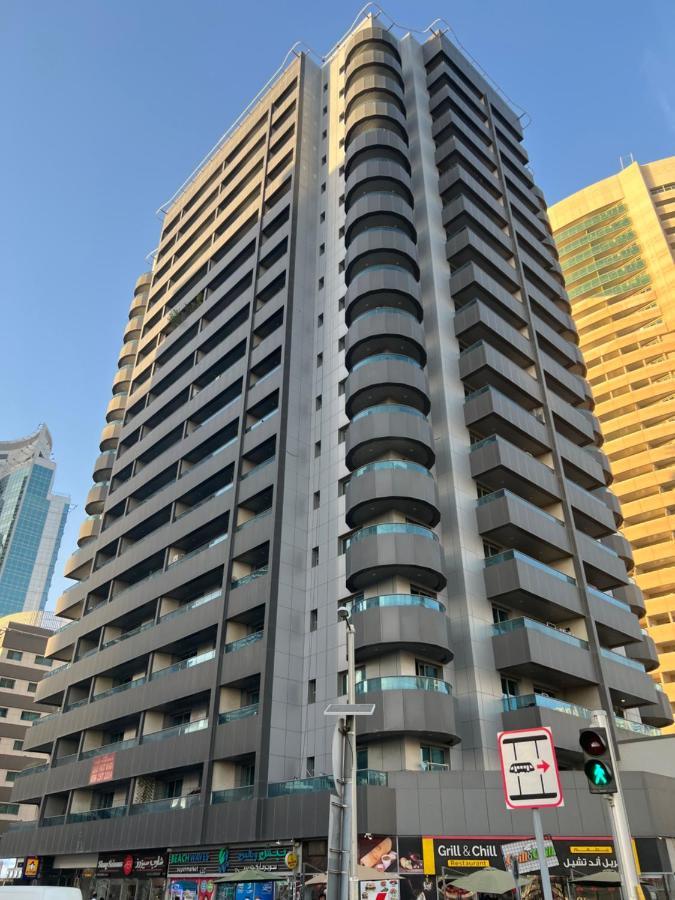 The S Apartment Dubai Bagian luar foto