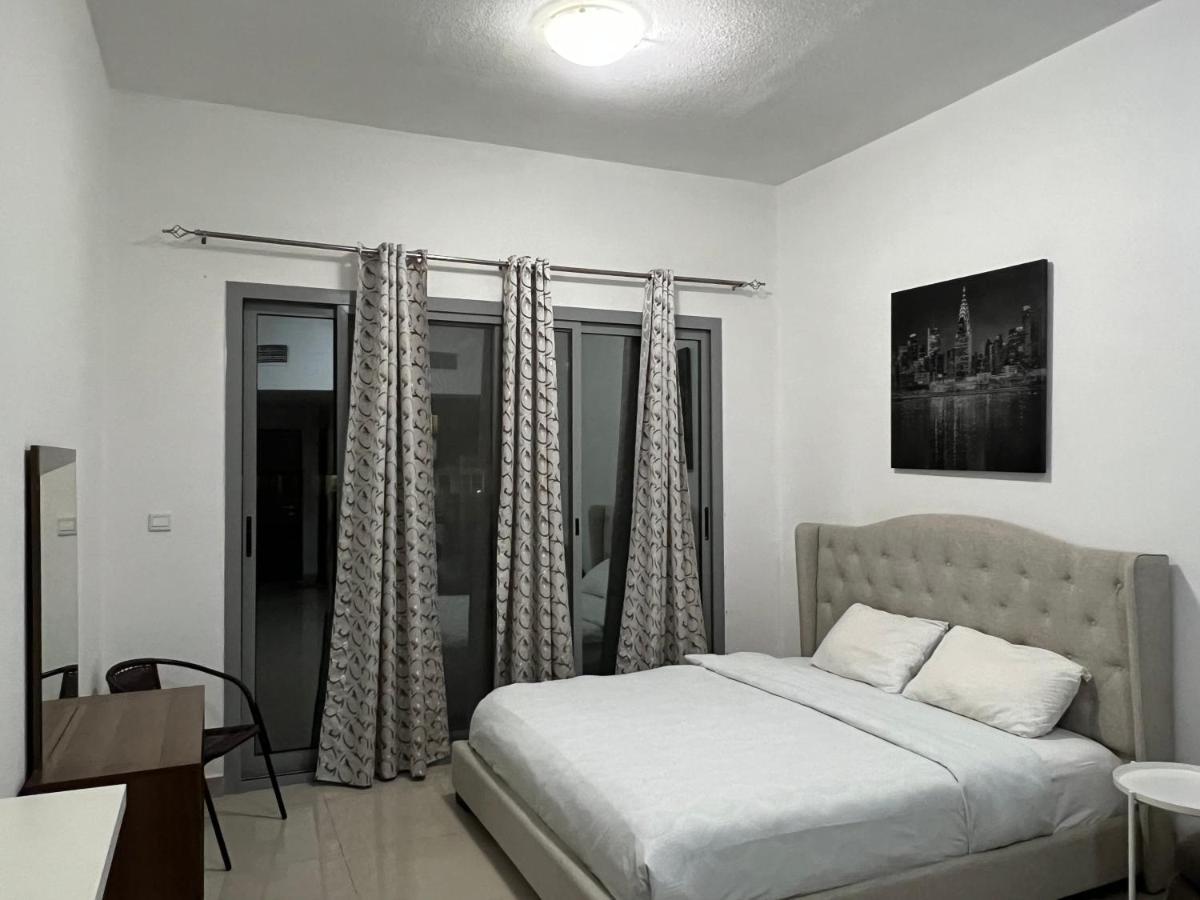 The S Apartment Dubai Bagian luar foto