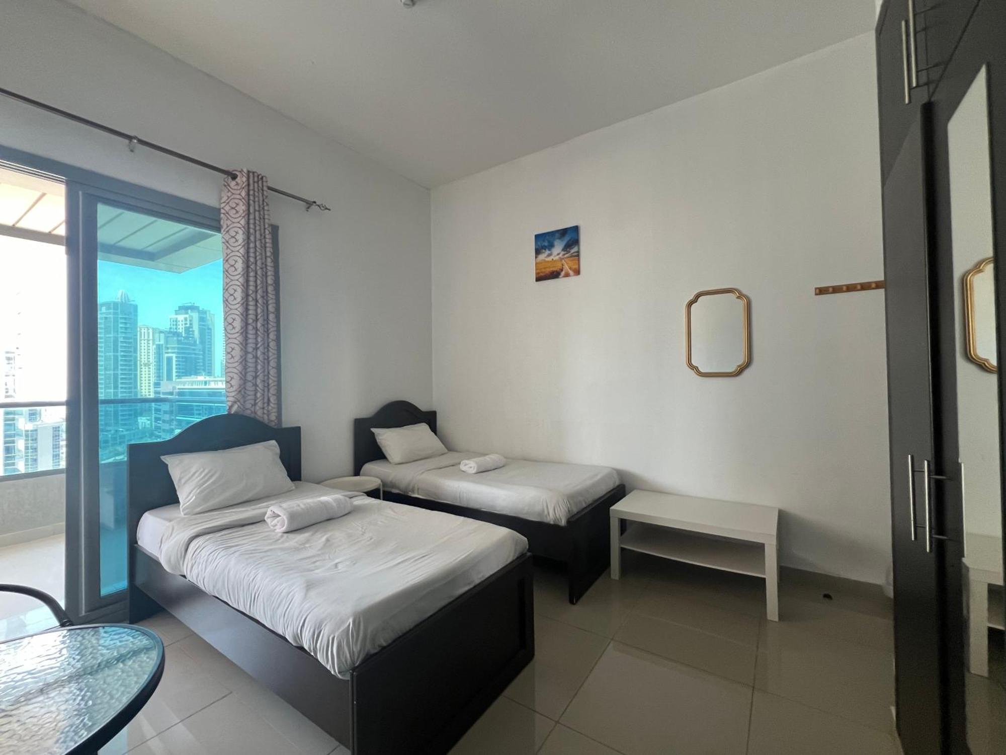 The S Apartment Dubai Bagian luar foto